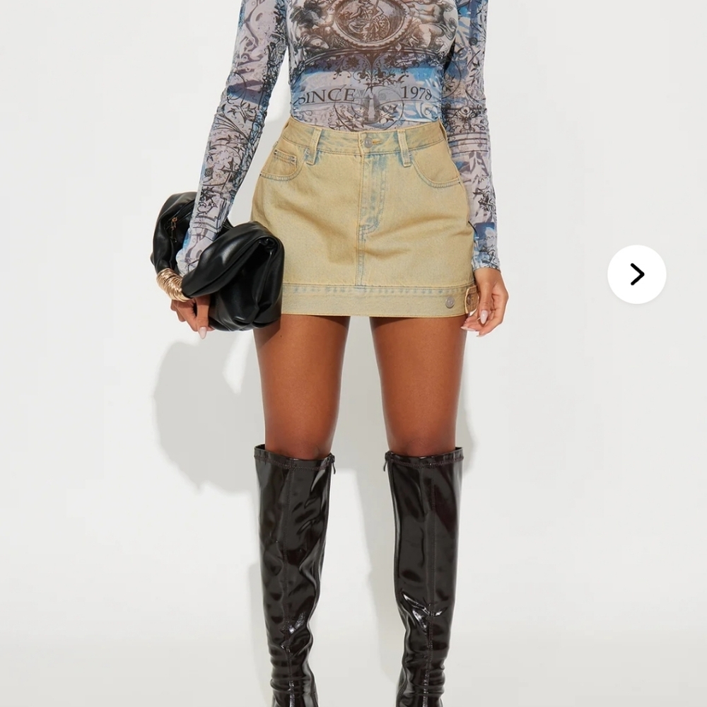 Fashion Nova Vintage Style Mini Skirt L